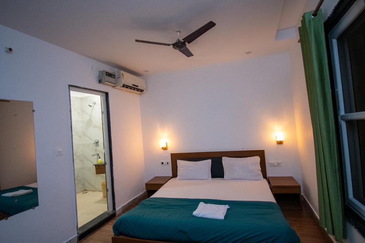 Unplan By Tatsat Hostel Rishīkesh Екстериор снимка
