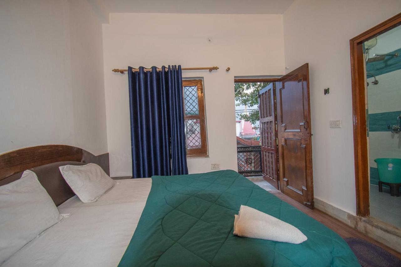 Unplan By Tatsat Hostel Rishīkesh Екстериор снимка